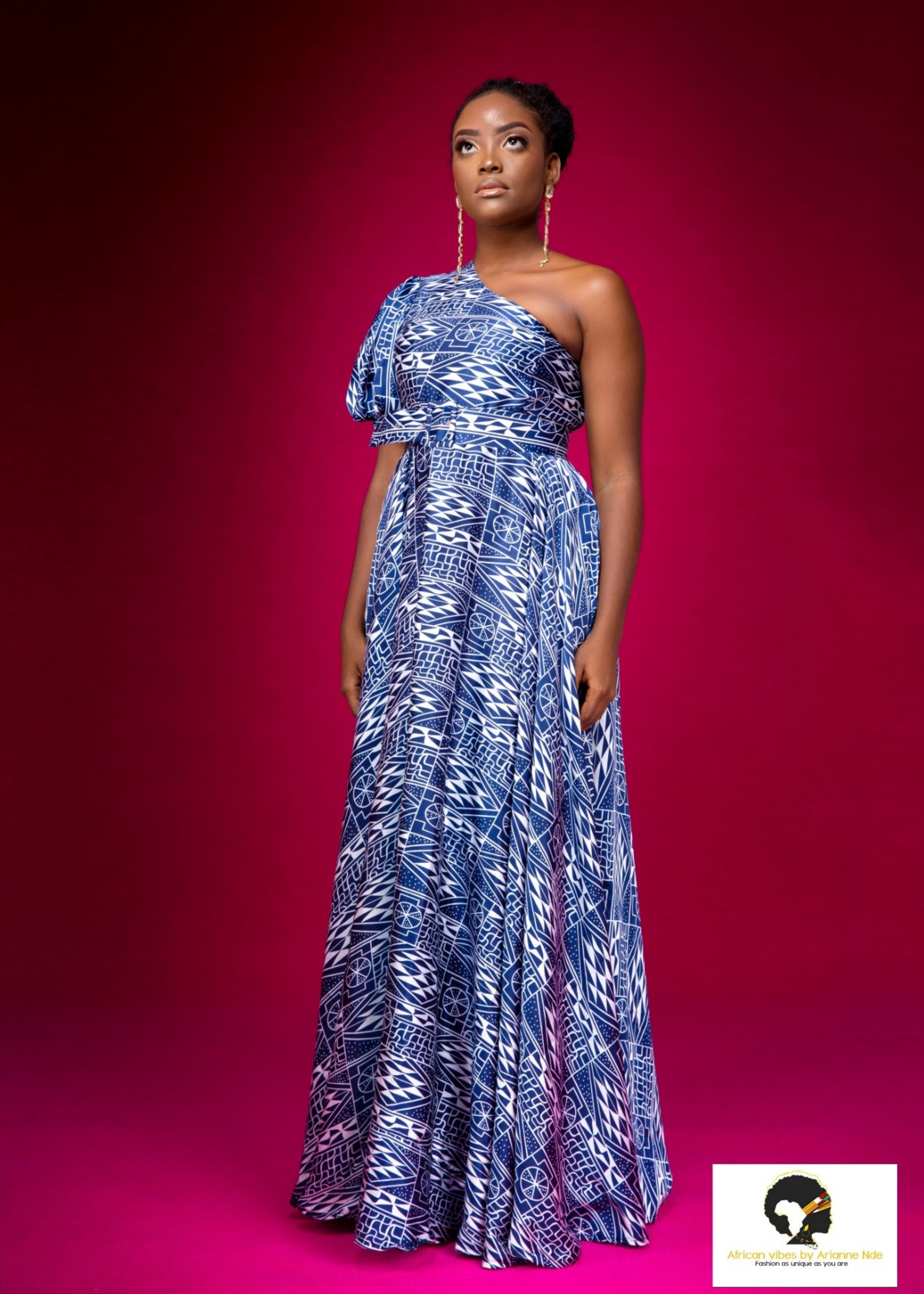 Her majesty silk dress
